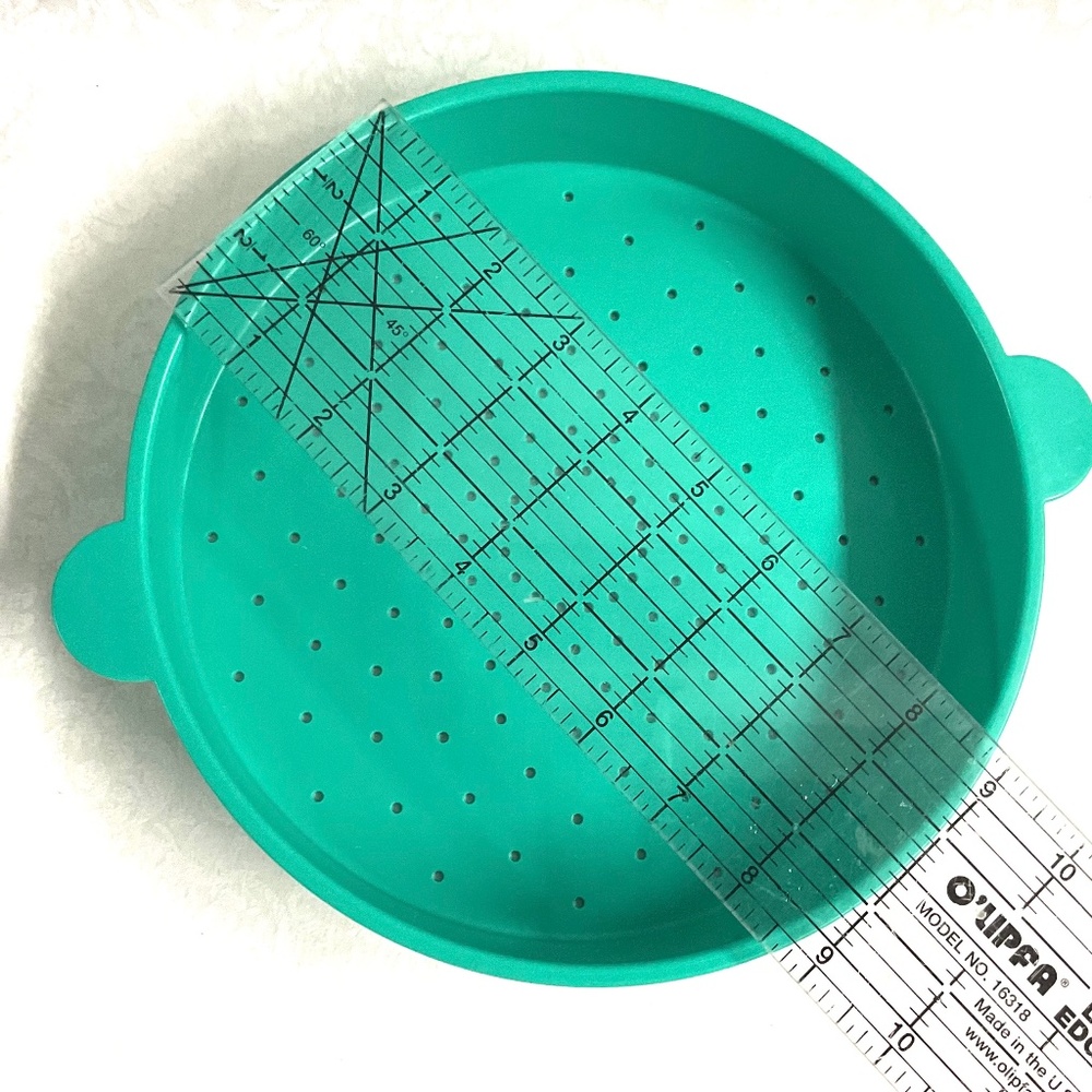 Tupperware 9" Microwave Steamer insert
